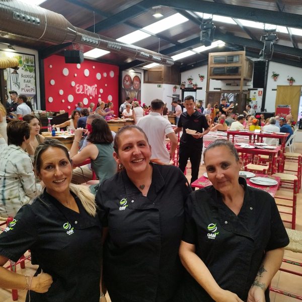 Equipo de limpieza de Grupo OAM Plus en Málaga